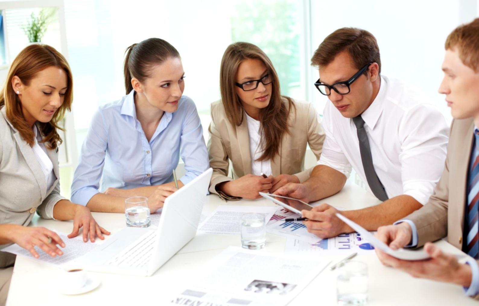 Entrepreneurs discussing funding strategies